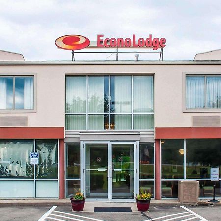 Econo Lodge Elmira-Corning Fisherville Bagian luar foto